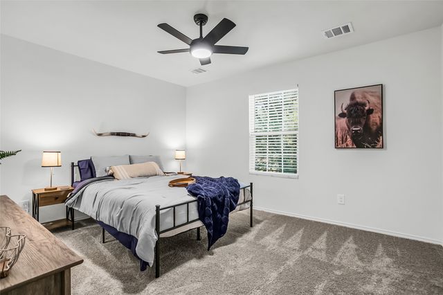 308 S 3rd, Bonham, TX 75418