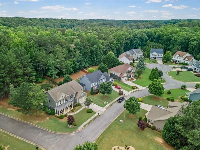 105 Kingston Lane, Canton, GA 30115