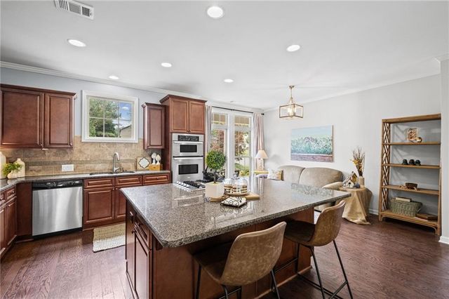 105 Kingston Lane, Canton, GA 30115