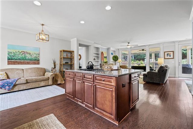 105 Kingston Lane, Canton, GA 30115