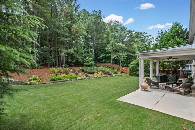105 Kingston Lane, Canton, GA 30115