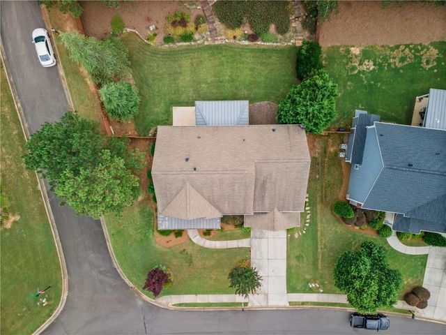 105 Kingston Lane, Canton, GA 30115