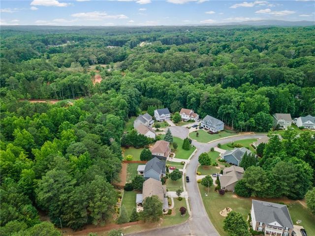 105 Kingston Lane, Canton, GA 30115
