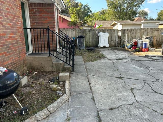 5519 Sherman Street 2, Houston, TX 77011