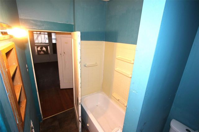20 E Oak Street, Bonne Terre, MO 63628