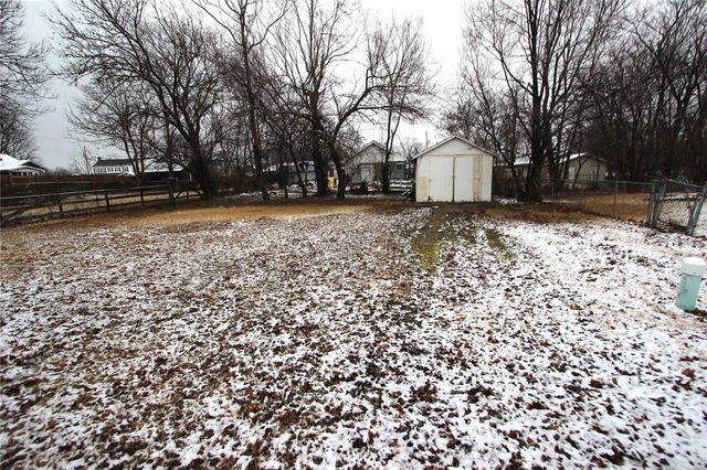 20 E Oak Street, Bonne Terre, MO 63628