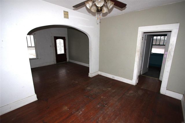 20 E Oak Street, Bonne Terre, MO 63628