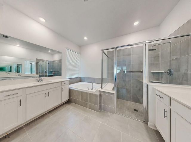 6084 CLAYSTONE WAY, Mount Dora, FL 32757