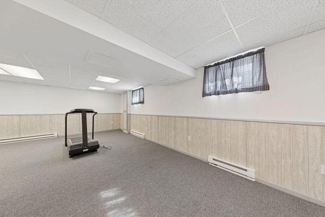 4363 Bramblewood Avenue, Vadnais Heights, MN 55127