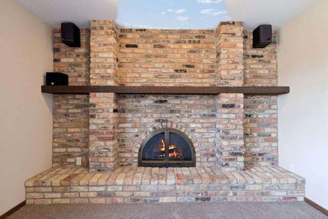 4363 Bramblewood Avenue, Vadnais Heights, MN 55127