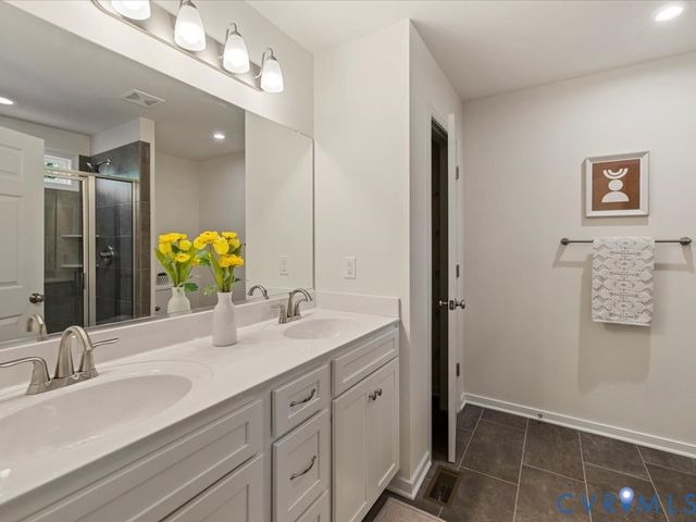 1146 Clayton Rd, Powhatan, VA 23139
