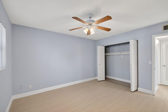 1432 S Lakeside Drive 4, Lake Worth Beach, FL 33460