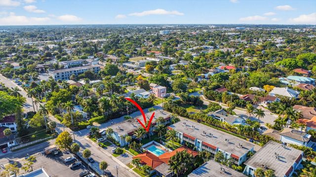 1432 S Lakeside Drive 4, Lake Worth Beach, FL 33460