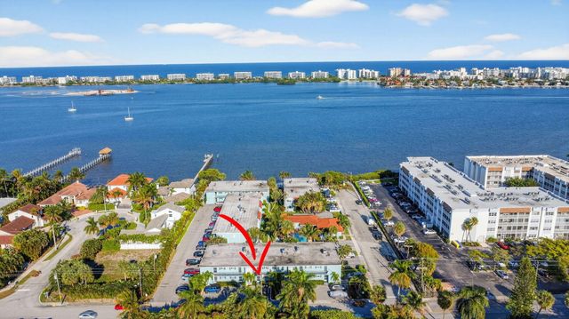 1432 S Lakeside Drive 4, Lake Worth Beach, FL 33460
