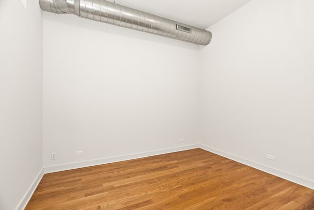 1755 N Damen Avenue 202, Chicago, IL 60647