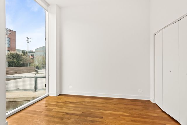 1755 N Damen Avenue 202, Chicago, IL 60647