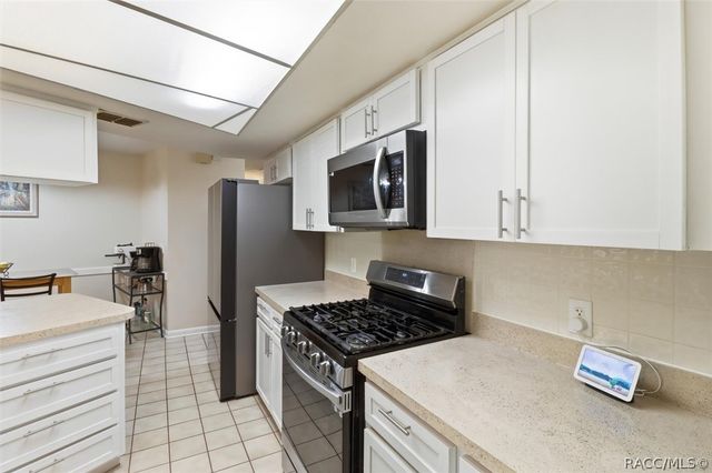 2690 W Express Lane, Lecanto, FL 34461