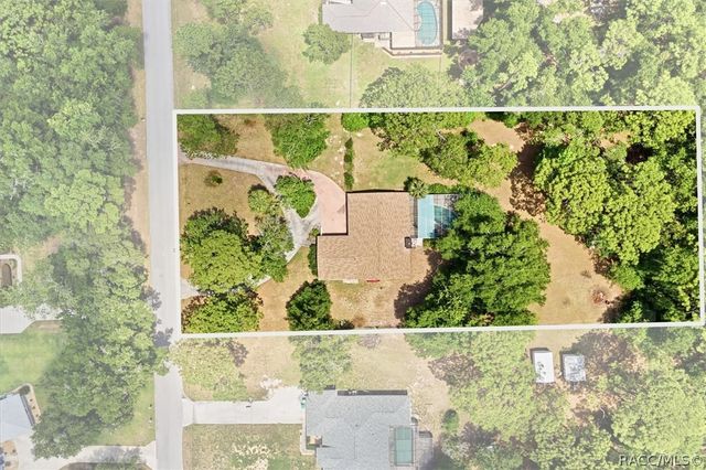 2690 W Express Lane, Lecanto, FL 34461