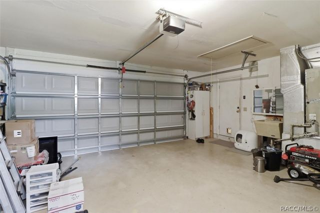 2690 W Express Lane, Lecanto, FL 34461