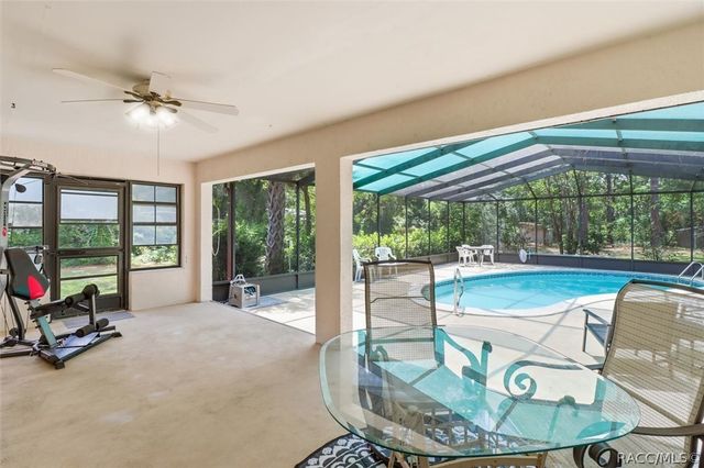 2690 W Express Lane, Lecanto, FL 34461