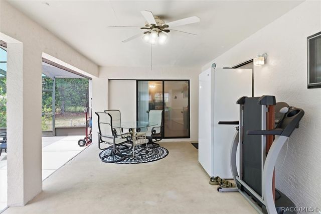 2690 W Express Lane, Lecanto, FL 34461