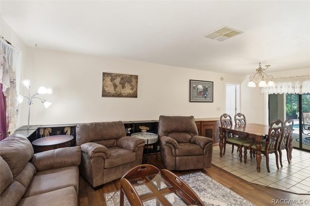 2690 W Express Lane, Lecanto, FL 34461