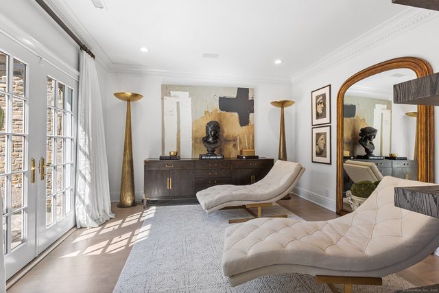 2959 Congress Street, Fairfield, CT 06824