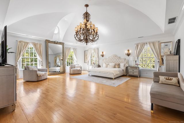 2959 Congress Street, Fairfield, CT 06824