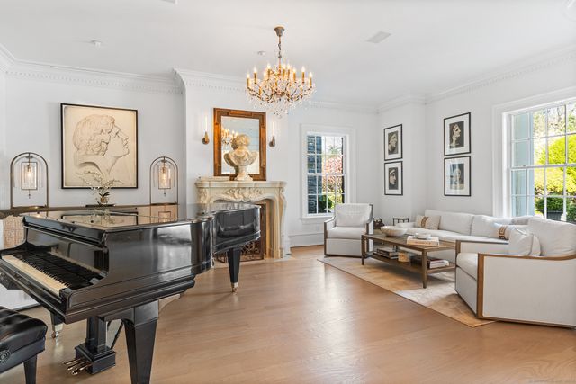 2959 Congress Street, Fairfield, CT 06824