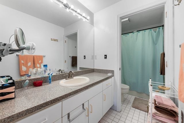 1200 Salem St 127, Lynnfield, MA 01940