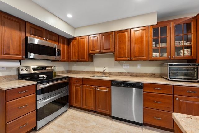 1200 Salem St 127, Lynnfield, MA 01940