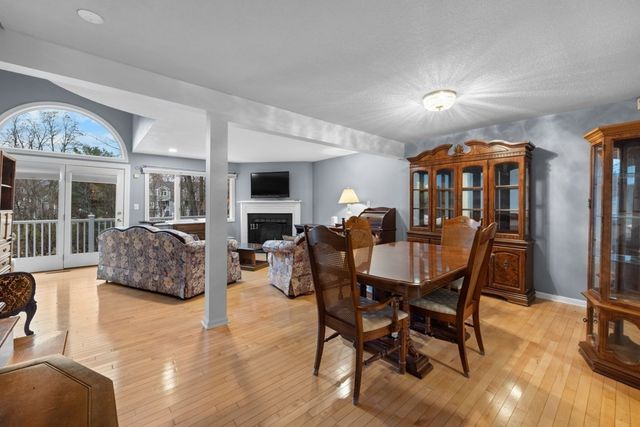 1200 Salem St 127, Lynnfield, MA 01940