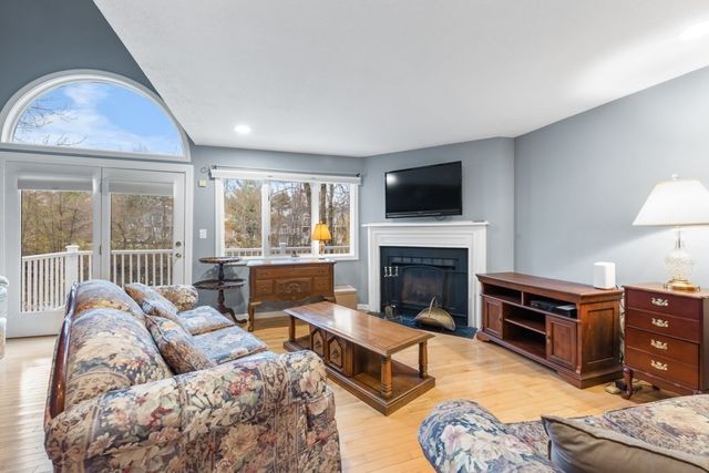 1200 Salem St 127, Lynnfield, MA 01940