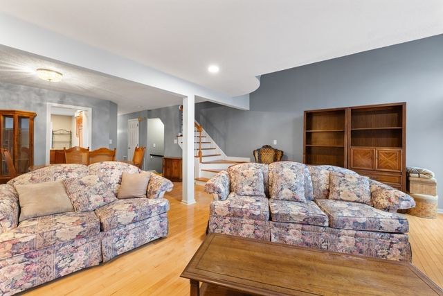 1200 Salem St 127, Lynnfield, MA 01940