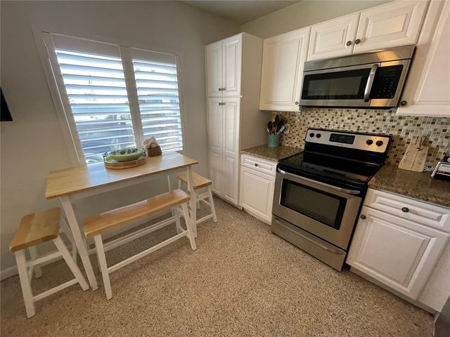 573 N ATLANTIC AVENUE 5, New Smyrna Beach, FL 32169