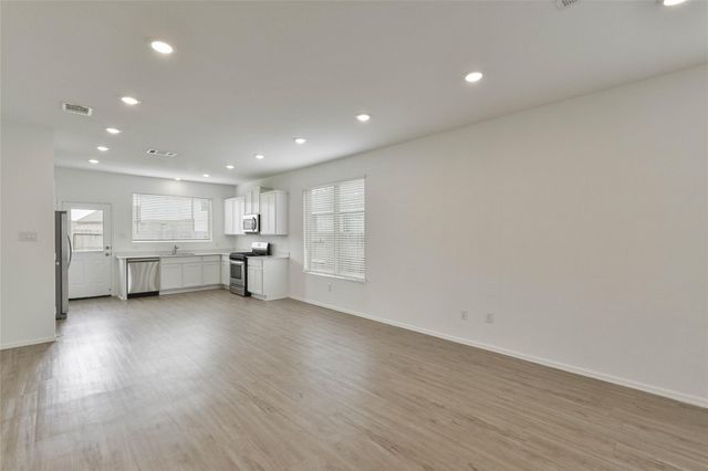 3015 Wedgewood Cove Way, Porter, TX 77365