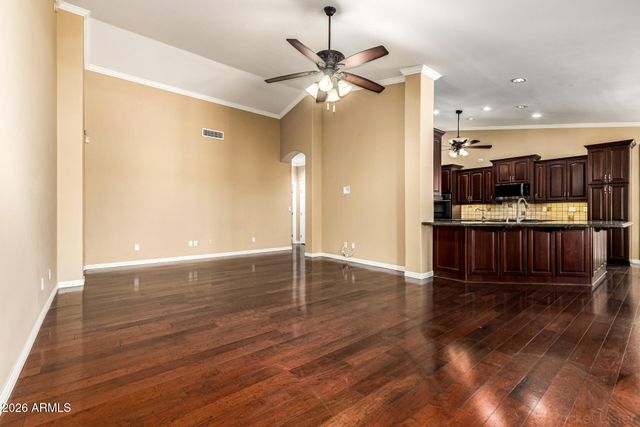 39899 N CREEKSIDE Road, San Tan Valley, AZ 85140