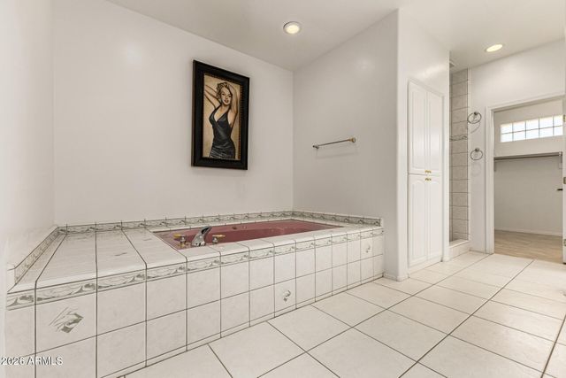 39899 N CREEKSIDE Road, San Tan Valley, AZ 85140