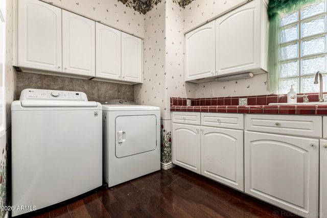 39899 N CREEKSIDE Road, San Tan Valley, AZ 85140