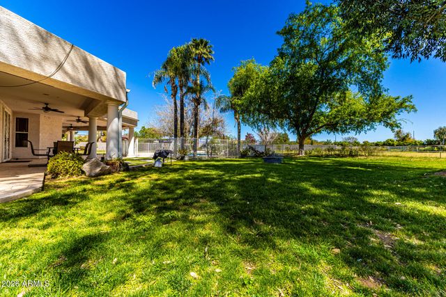 39899 N CREEKSIDE Road, San Tan Valley, AZ 85140