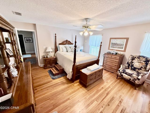 4705 Ford Road, Greenwood, FL 32443