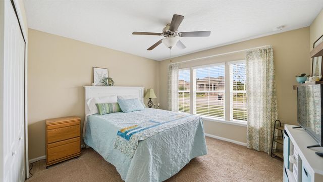 20 Country Club Harbor Cir, Palm Coast, FL 32137