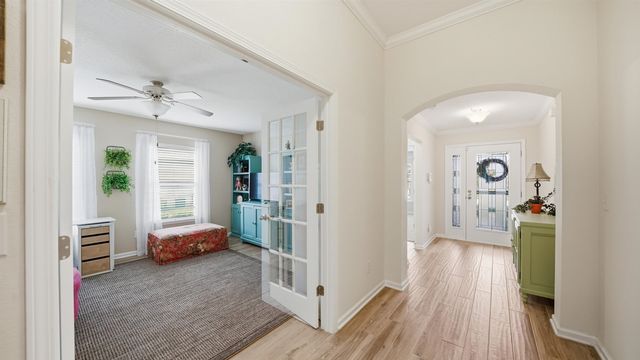 20 Country Club Harbor Cir, Palm Coast, FL 32137