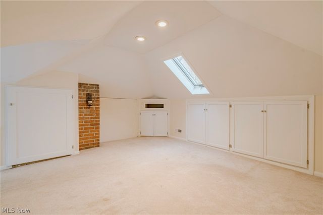 3078 Scarborough Road, Cleveland Heights, OH 44118