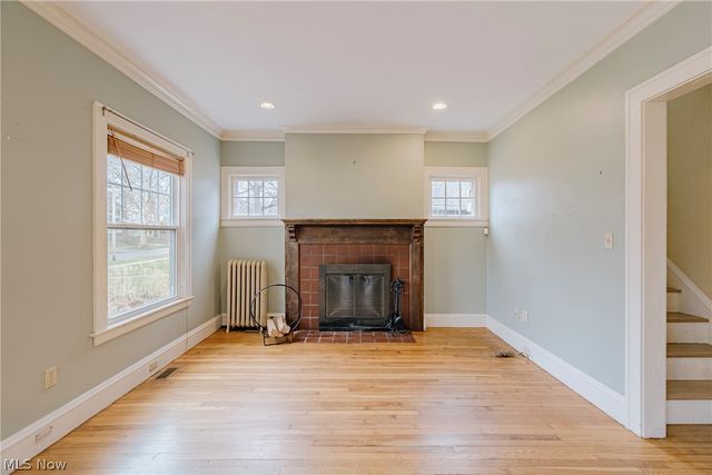 3078 Scarborough Road, Cleveland Heights, OH 44118