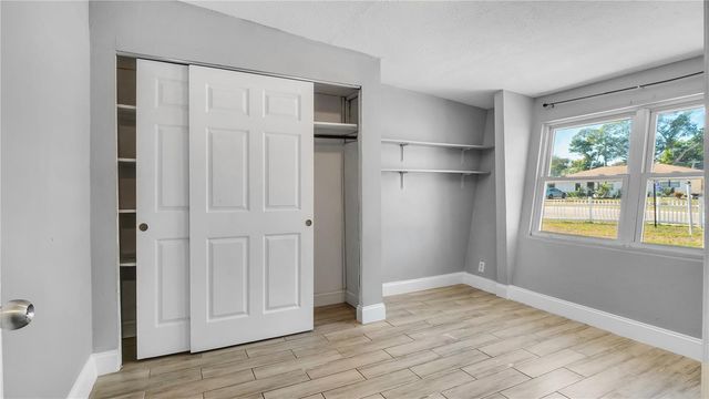 2506 ROSE AVENUE, Bradenton, FL 34207