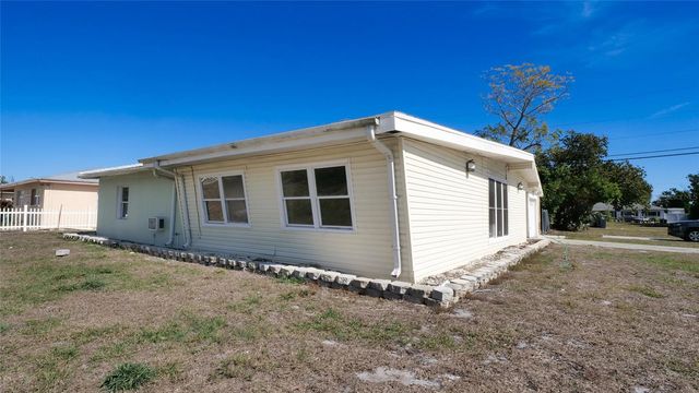 2506 ROSE AVENUE, Bradenton, FL 34207