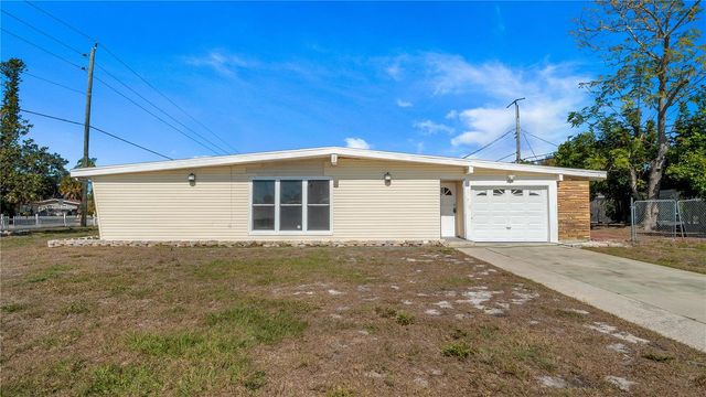 2506 ROSE AVENUE, Bradenton, FL 34207
