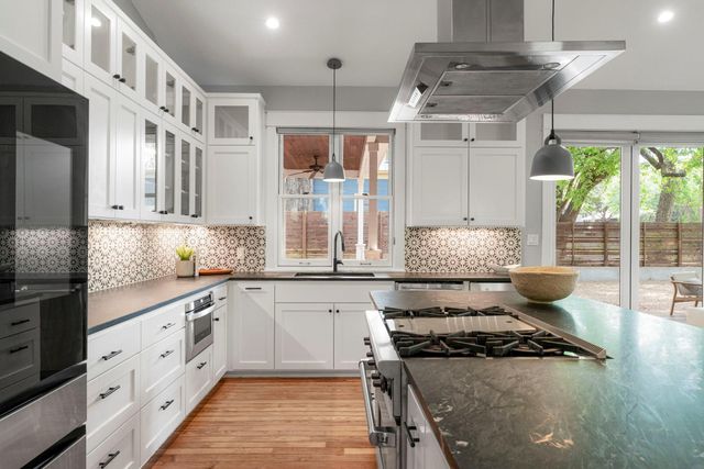 1701 Brackenridge ST, Austin, TX 78704