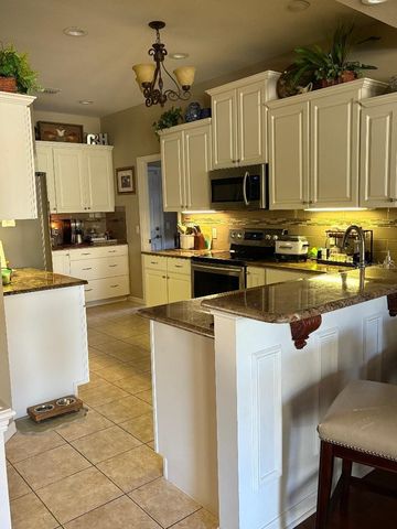 19573 SW 84TH PL, Dunnellon, FL 34432